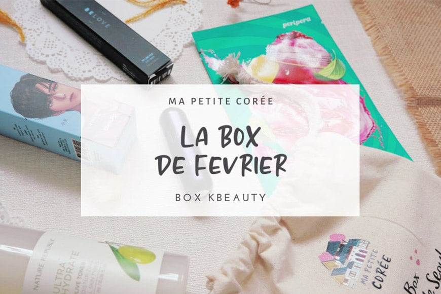 Produits de beauté coréens de LA KBEAUTY BOX DE FEVRIER 2021 présentés sur une table.