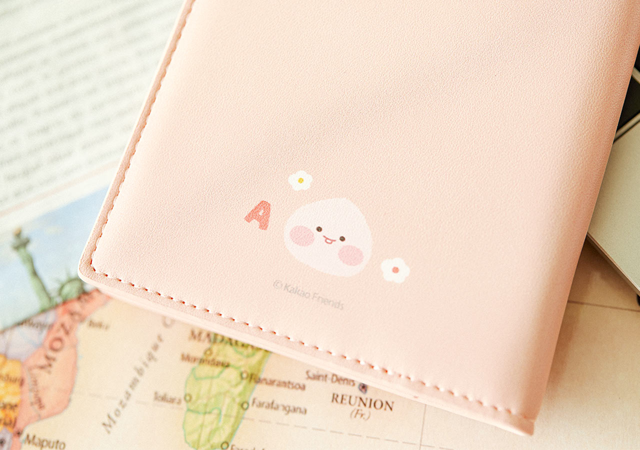 Etui Passeport Petite Apeach - Kakao Friends