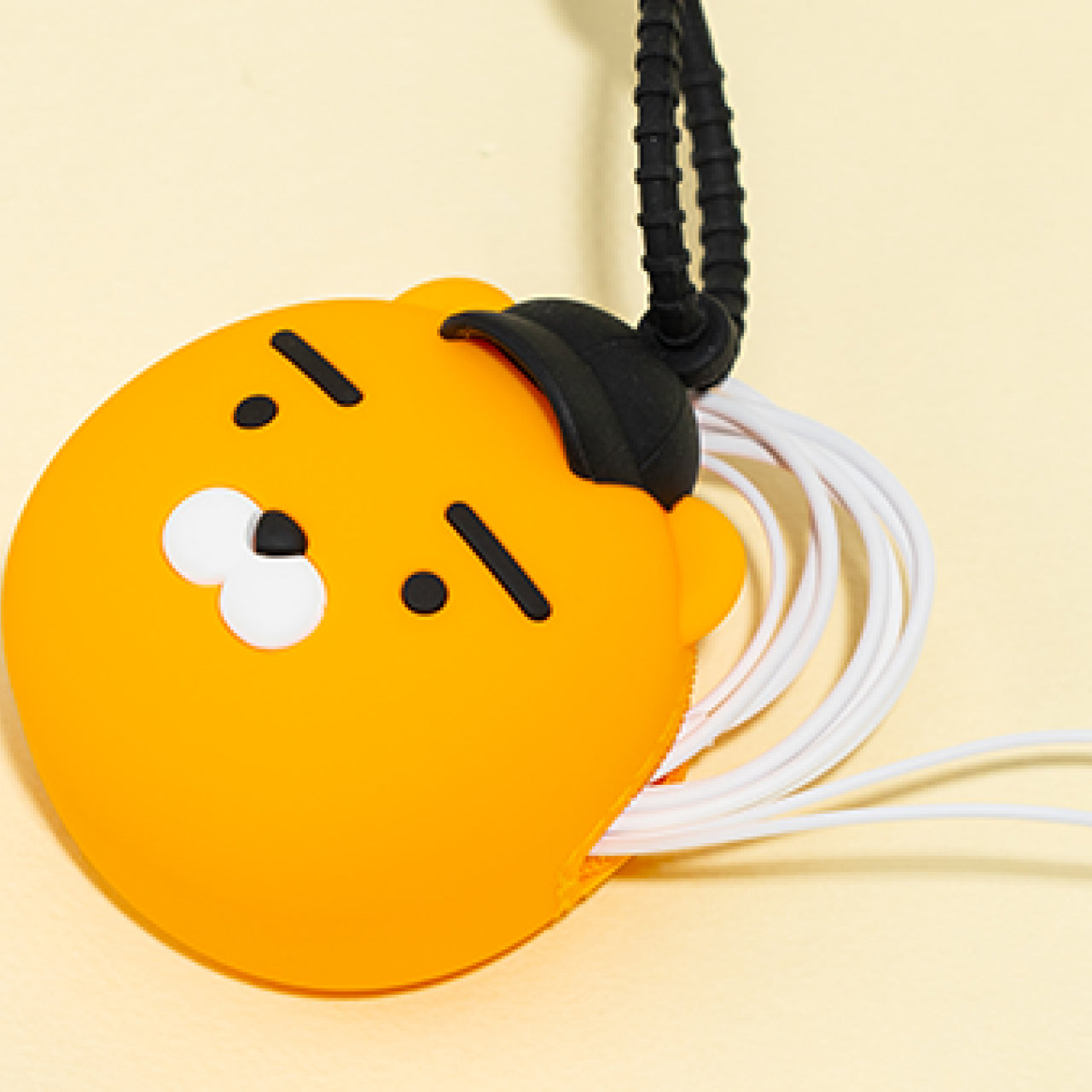 KAKAO FRIENDS - Silicone Pochette Ryan Chapeau(BLACK)