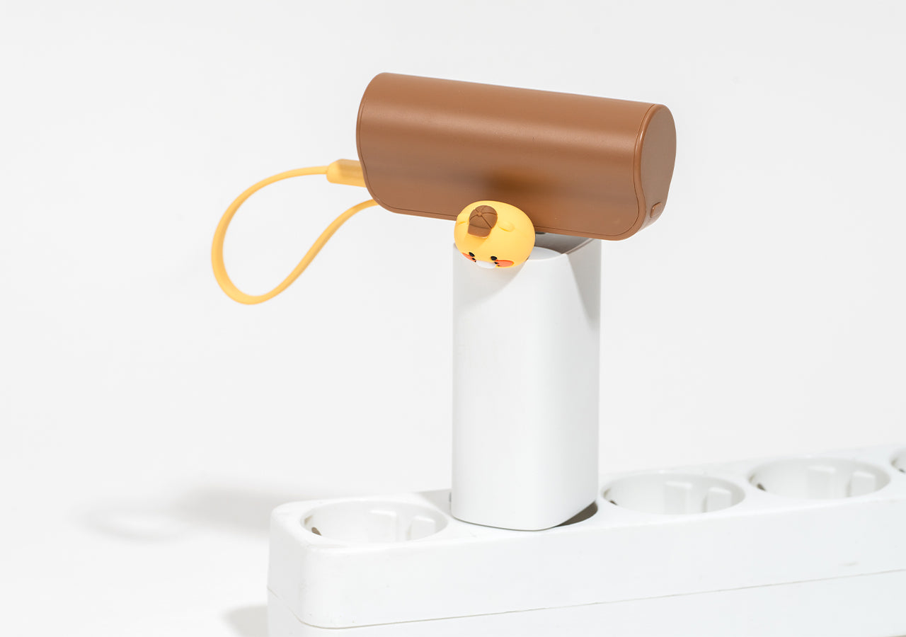 KAKAO FRIENDS - Casquette Batterie Externe Chunsik Marron - Detail 6