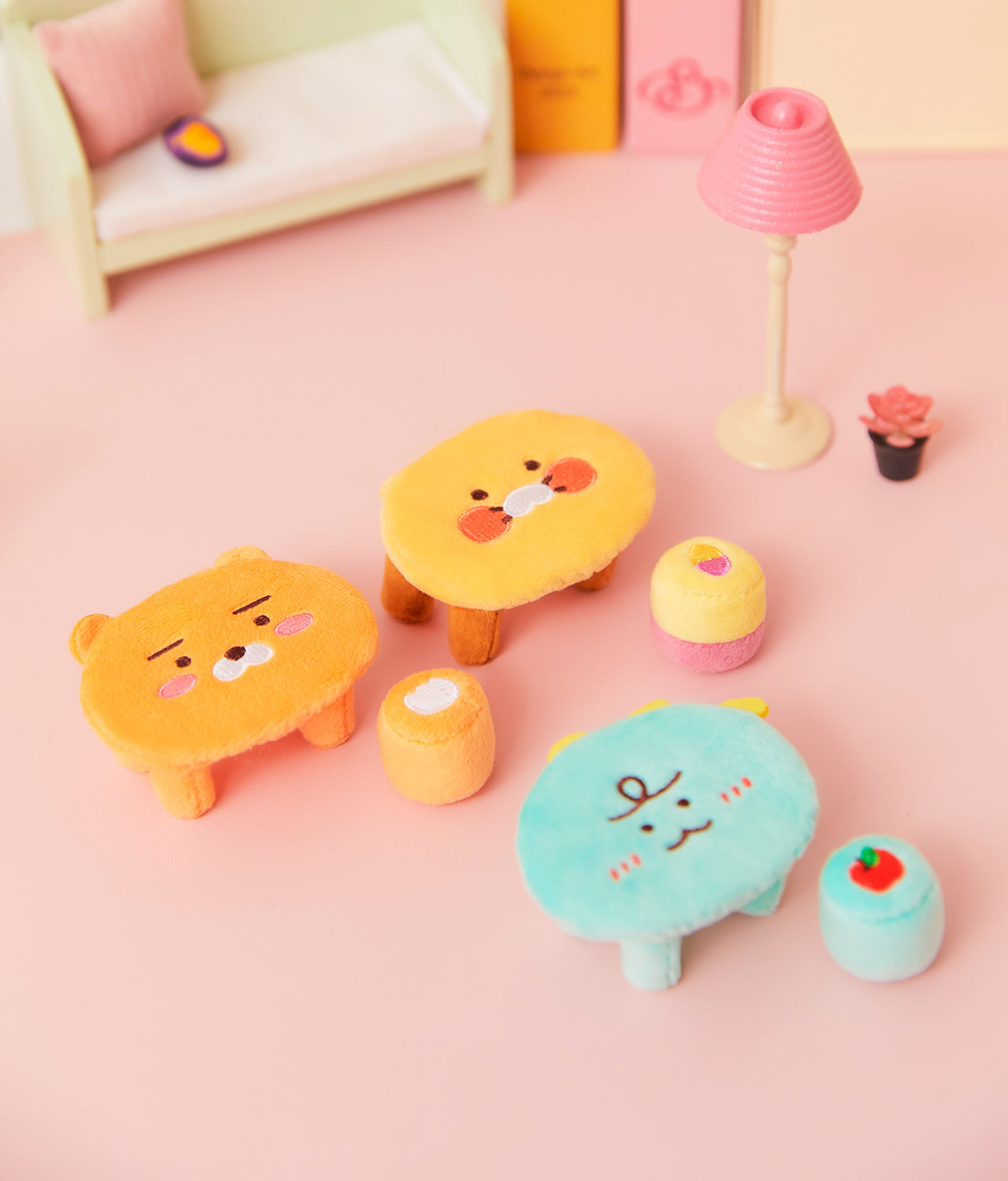 KAKAO FRIENDS - (OOTD) Peluche Ryan &SET - Detail 3