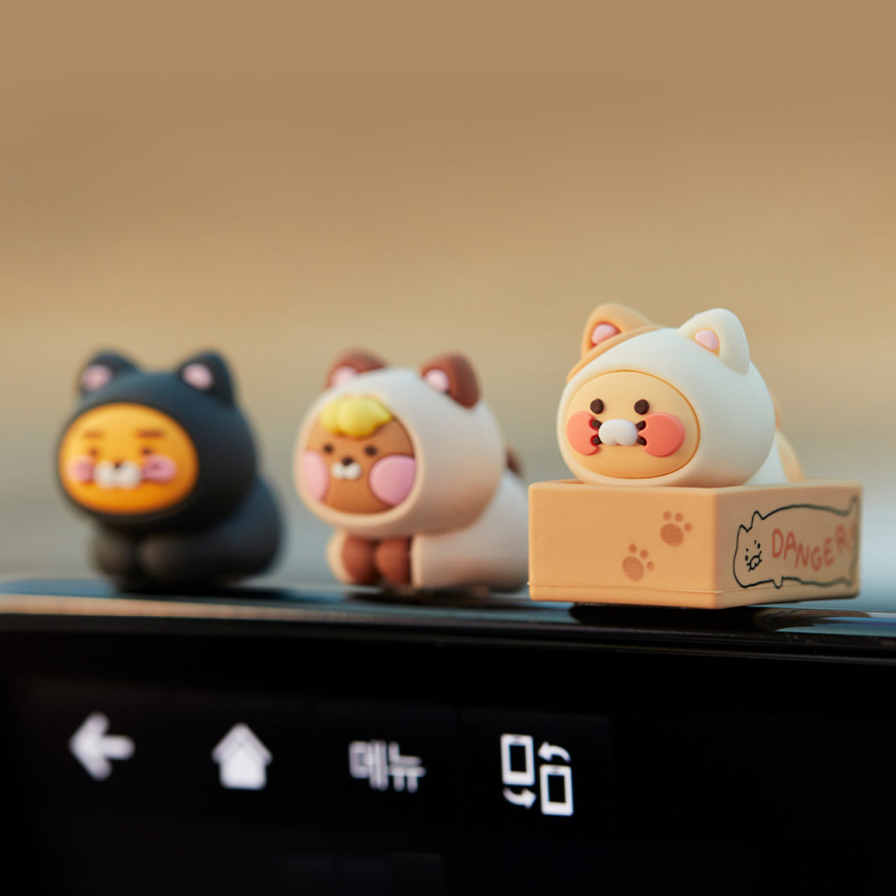 KAKAO FRIENDS - Voiture Mini Figurine Set