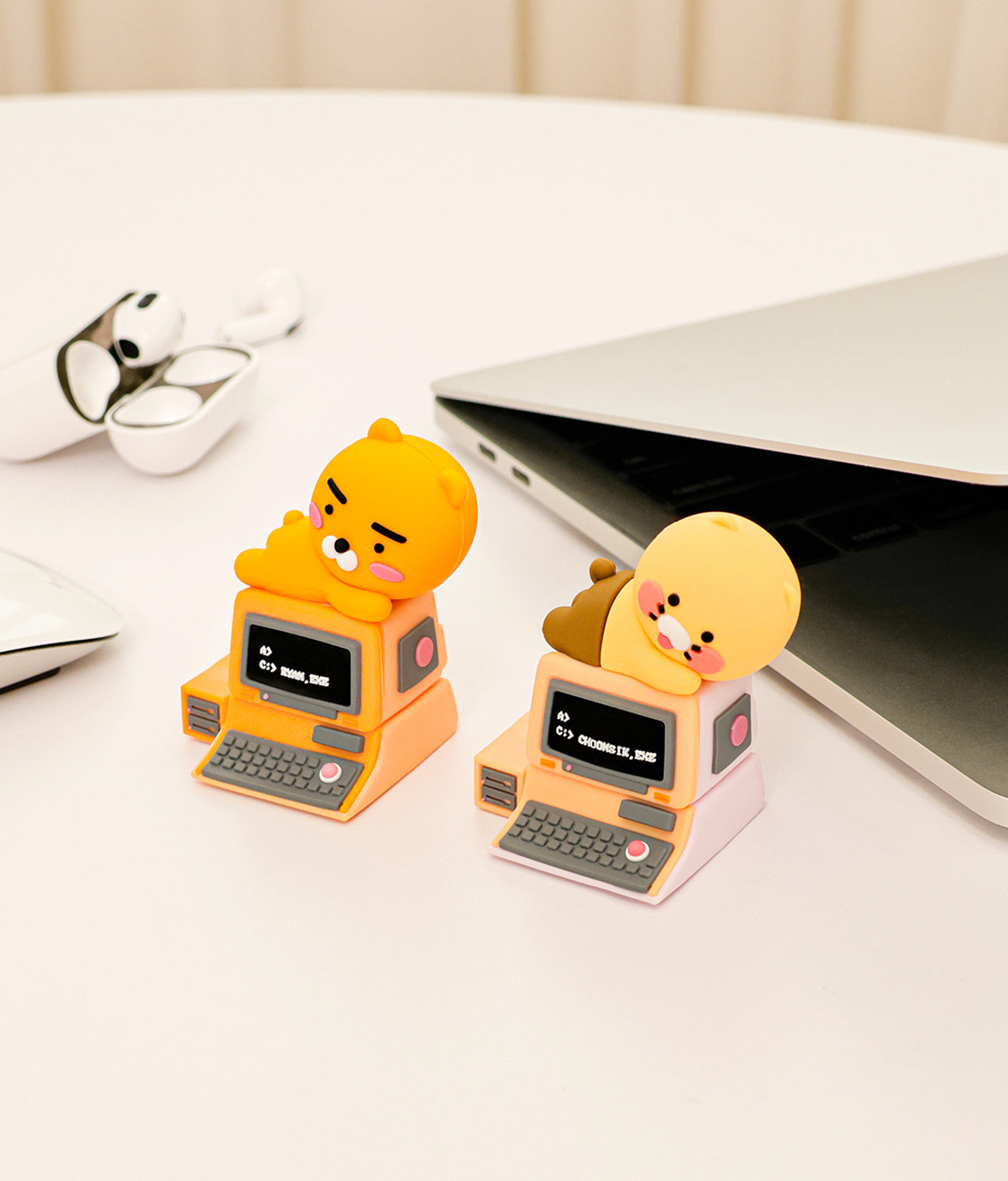 KAKAO FRIENDS - 64GB USB Figurine Chunsik - Detail 4
