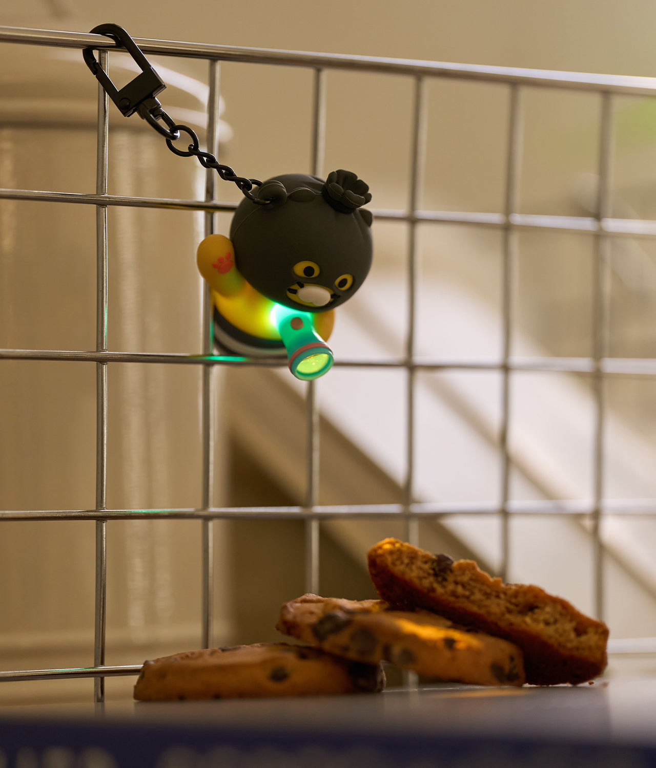 KAKAO FRIENDS - Figurine Porte-cles Chunsik - Detail 7