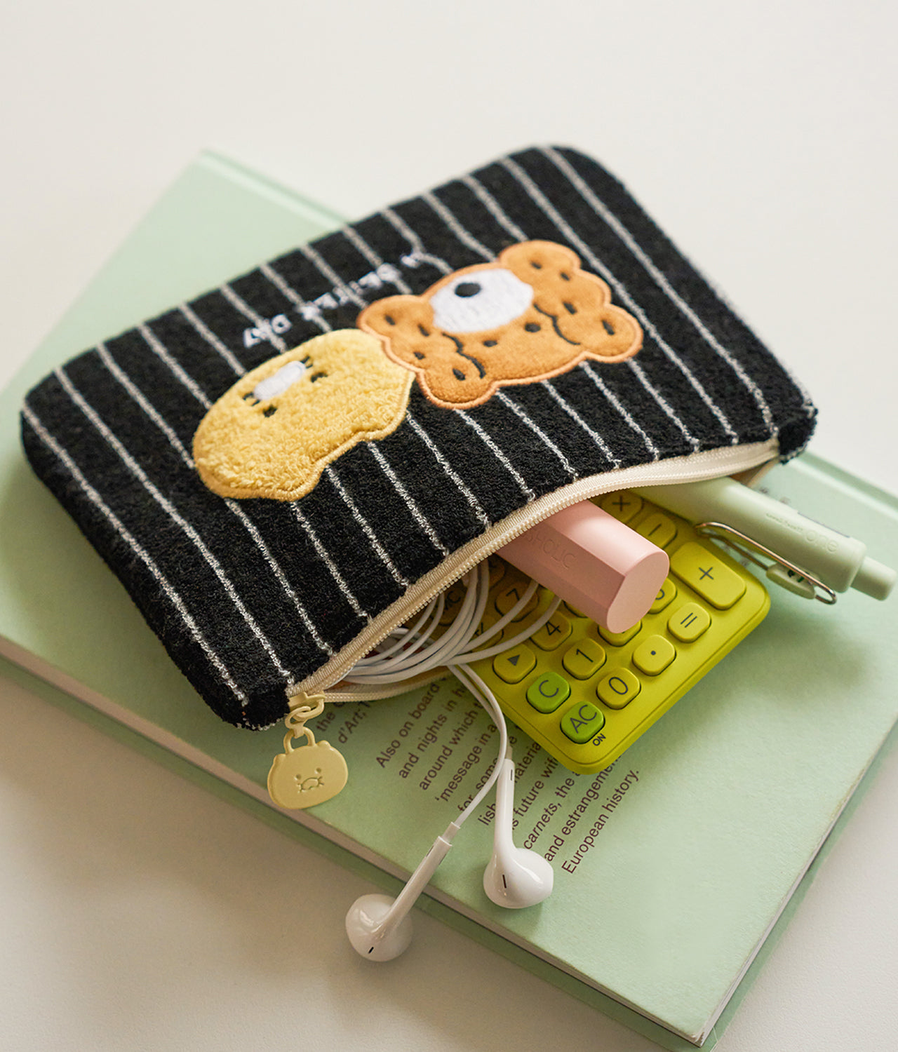 KAKAO FRIENDS - FRIENDAY Pochette Noir Chunsik - Detail 5