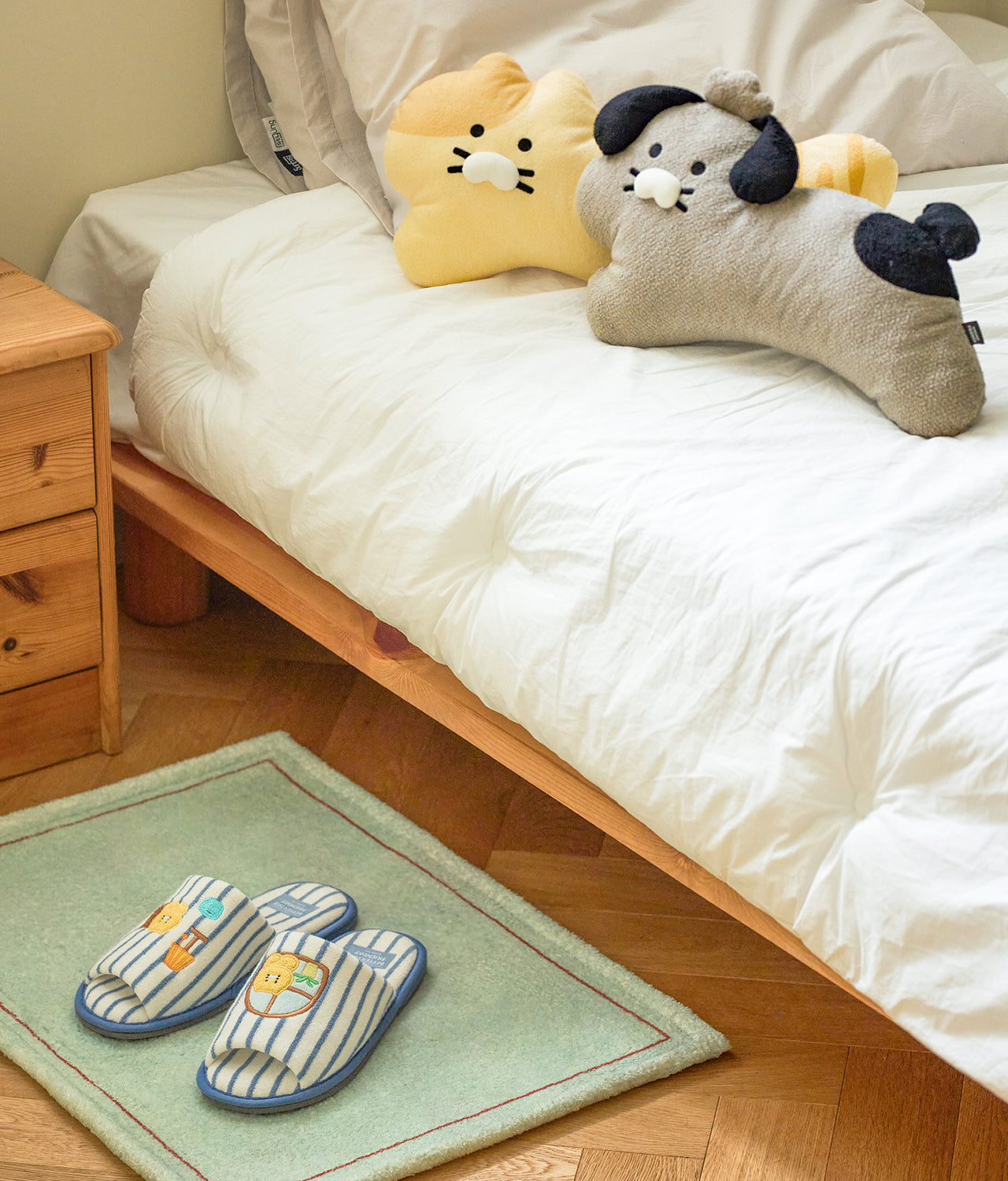 KAKAO FRIENDS - FRIENDAY Pantoufles Chunsik - Detail 9