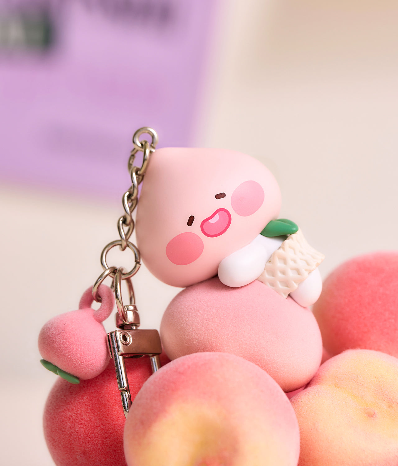 KAKAO FRIENDS - Peach Peach Figurine Porte-cles Little Apeach - Detail 6