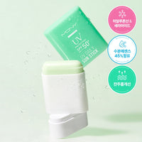 MQNY UV Daily Moisture Sun Stick - stick solaire coréen