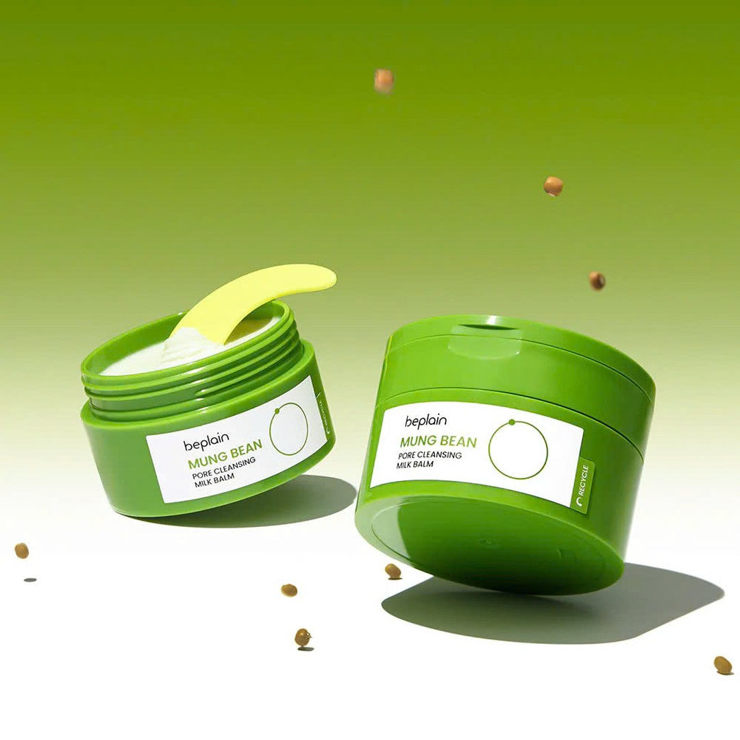 BEPLAIN Mung Bean Pore Cleansing Milk Balm 100ml, marque BEPLAIN, pots verts sur fond vert, texture nettoyante
