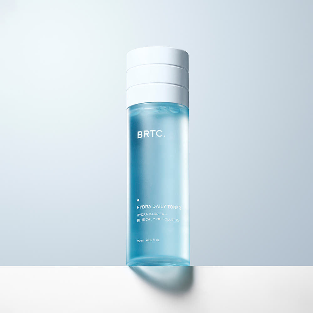 BRTC Hydra Daily Toner 120ml de la marque BRTC, flacon bleu sur fond clair, contexte visuel cosmétique.