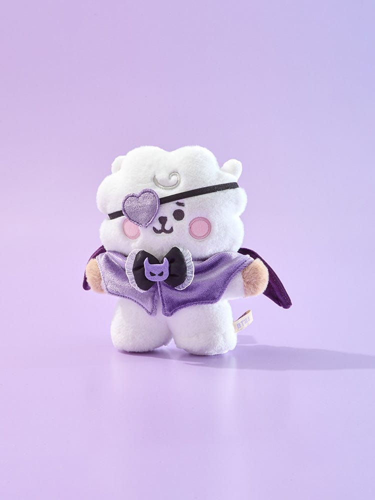 BT21 ANGEL & VILLAIN COSTUME CLOSET - VILLAIN : peluche violet sur fond violet, personnages BT21 LINE FRIENDS/BTS.