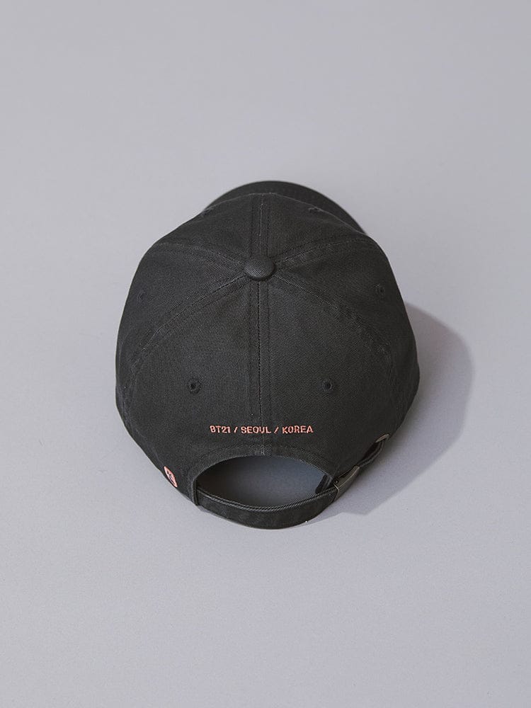 BT21 BASEBALL CAP SEOUL EDITION, casquette noire officielle LINE FRIENDS avec logo BT21 Seoul Korea, vue de face