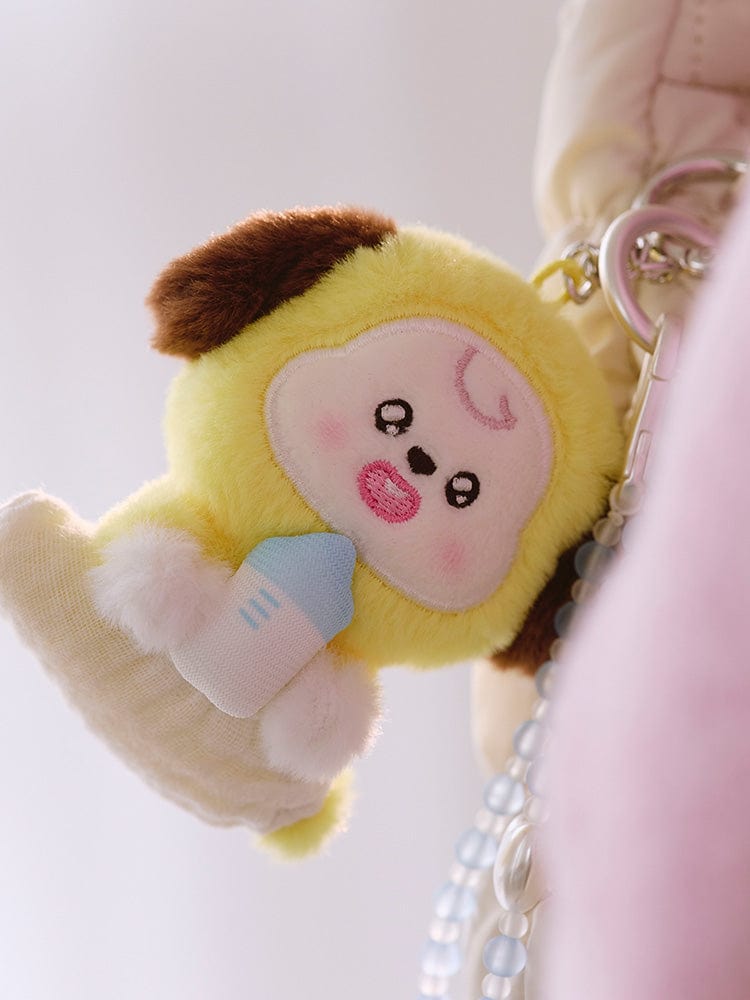 BT21 CHIMMY BABY PLUSH KEYRING NEWBORN SEASON 2 : porte-clés peluche CHIMMY, avec anneau et ruban, sur fond rose clair.