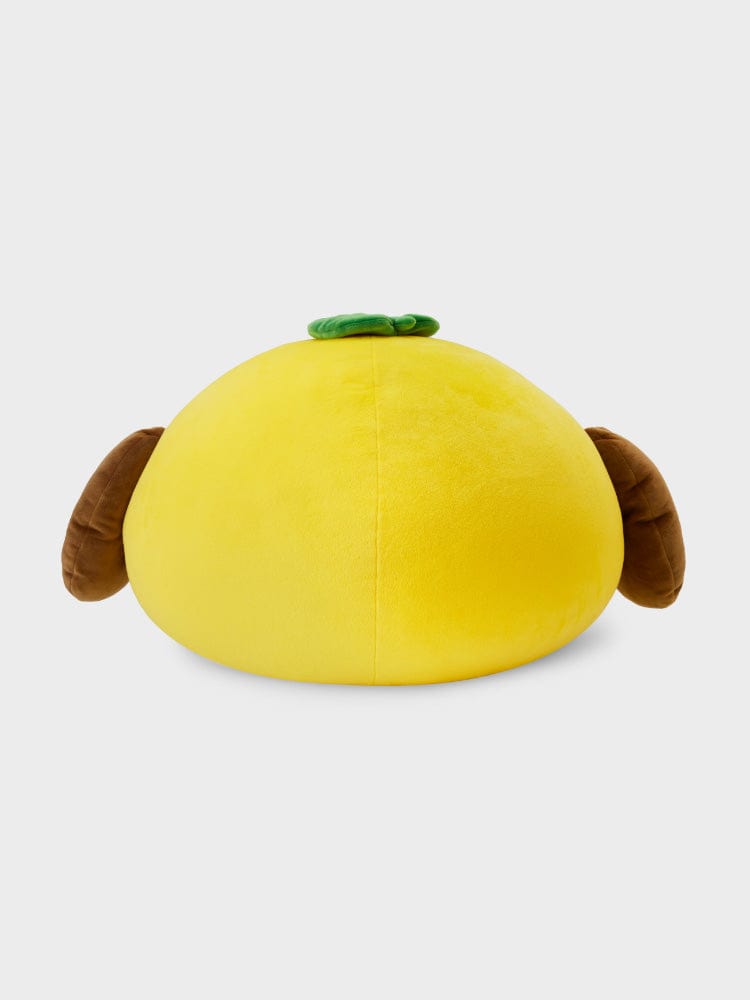 BT21 CHIMMY JUMBO DOLL CHEWY CHEWY CHIMMY peluche officielle LINE FRIENDS, chiot jaune en gros plan sur fond clair