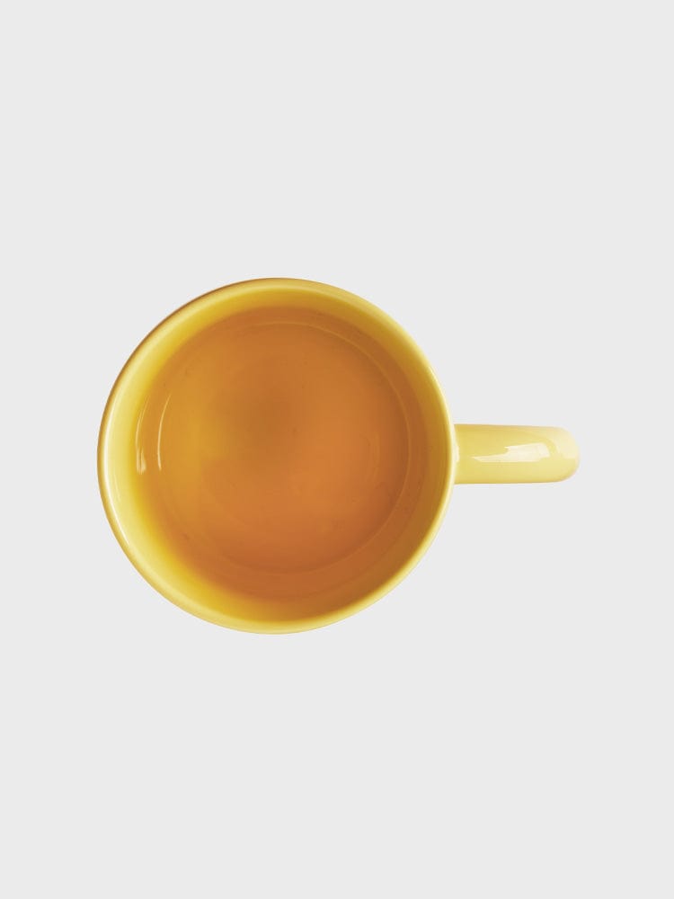 BT21 CHIMMY MUG CUP (12 OZ) NEW BASIC EDITION : tasse jaune officielle LINE FRIENDS, vue intérieure, style kawaii.