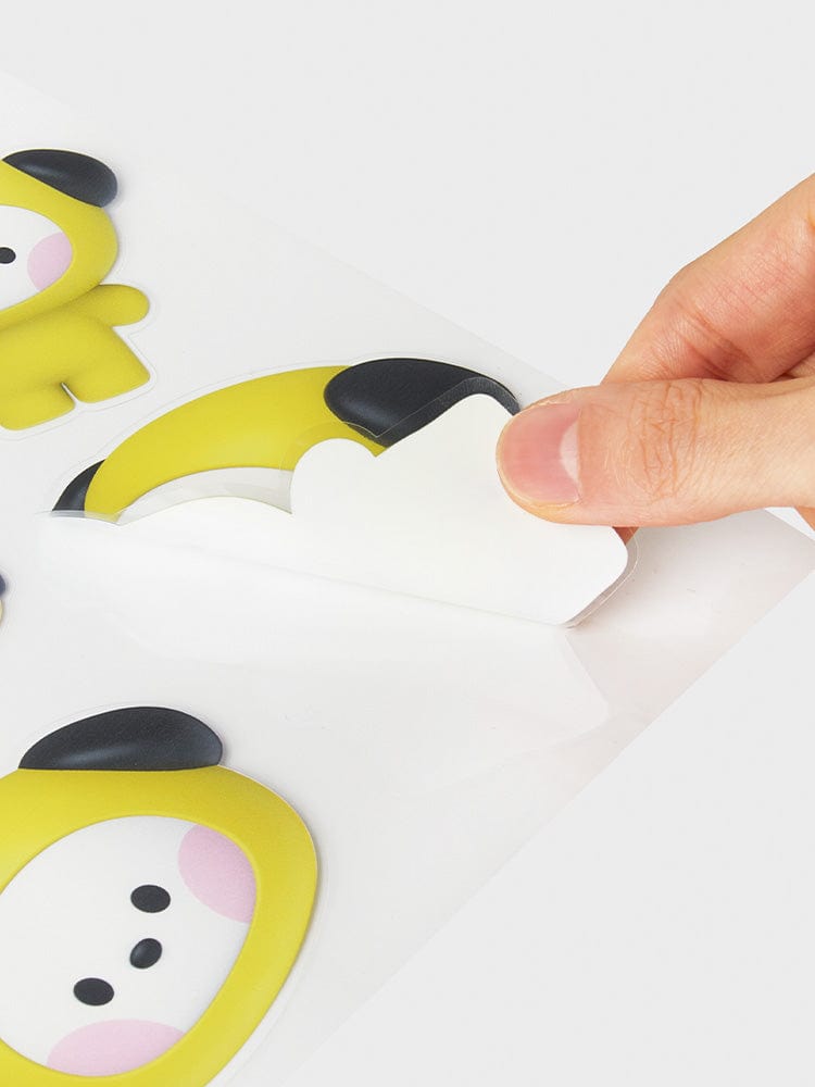 BT21 CHIMMY REMOVABLE STICKERS BIG & TINY EDITION LINE FRIENDS : autocollants Chimm y décollés par une main, style papeterie.
