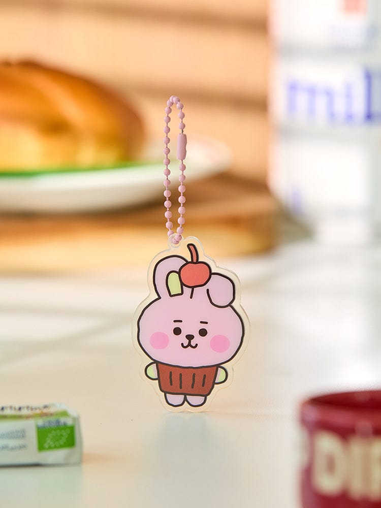 BT21 COOKY BABY ACRYLIC KEYRING BAKERY SHOP : porte-clés acrylique COOKY en forme de cupcakes, style boutique pâtisserie.