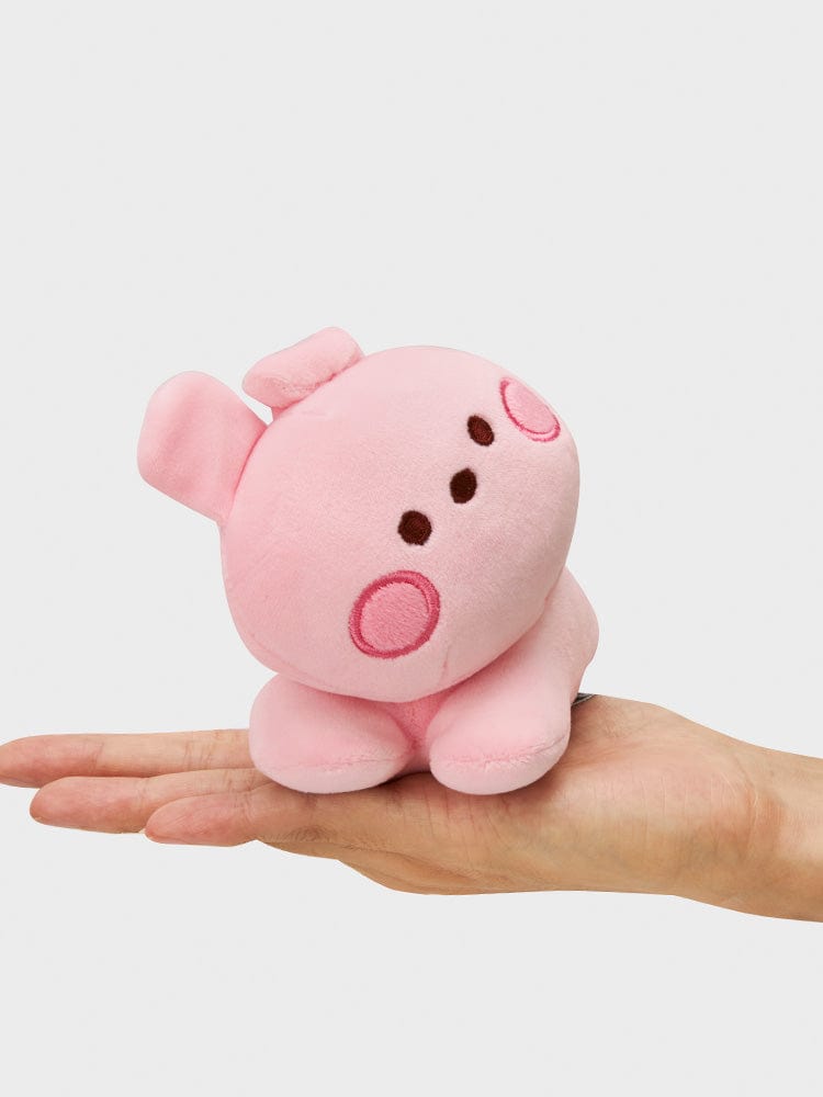 BT21 COOKY minini LYING DOLL officielle, peluche rose COOKY de BTS sur main, décor chambre, collection MININI.