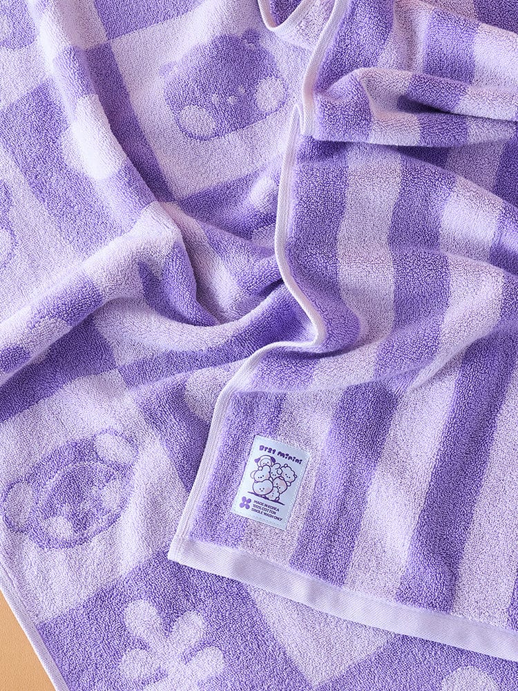 BT21 FACE TOWEL GIFT SET (2PCS) DAILY BASIC LINE FRIENDS : serviettes violettes kawaii avec motif et étiquette officielle.