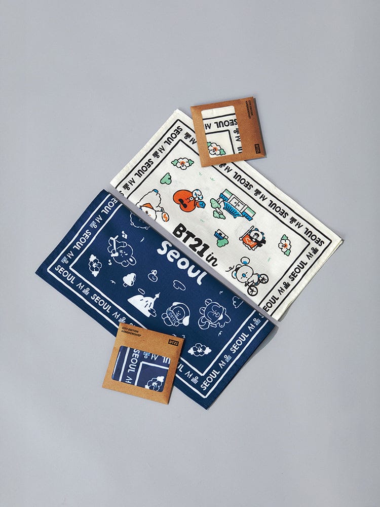 BT21 HANDKERCHIEF SEOUL EDITION (BLUE, IVORY) LINE FRIENDS : mouchoirs kawaii BTS, motifs Seoul sur fond clair, pack en vue.