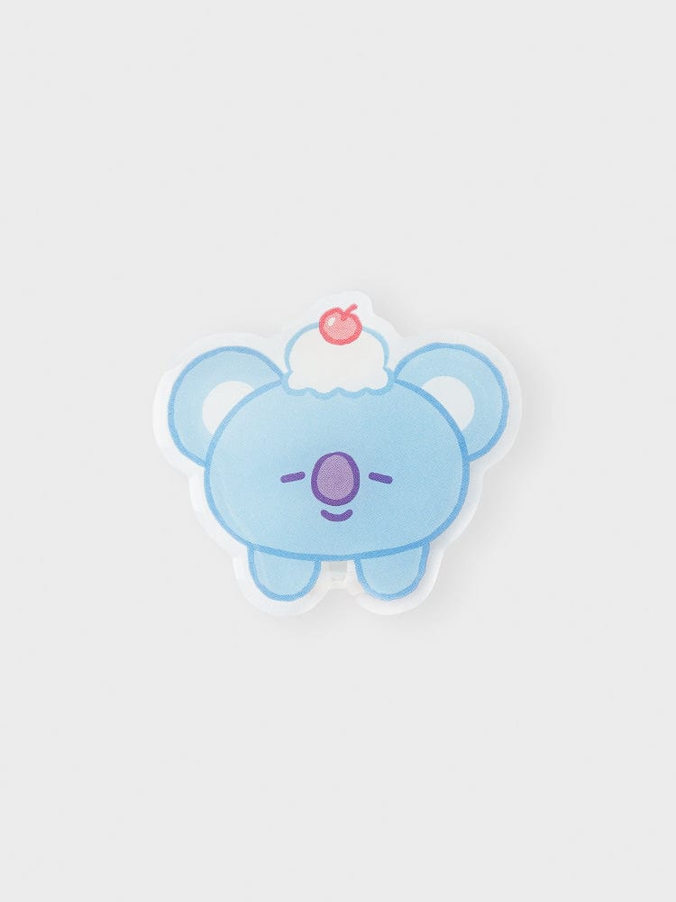 BT21 KOYA ACRYLIC MAGNETIC CLIP ON THE CLOUD EDITION : clip magnétique acrylique KOYA sur fond clair, style nuages LINE FRIENDS.