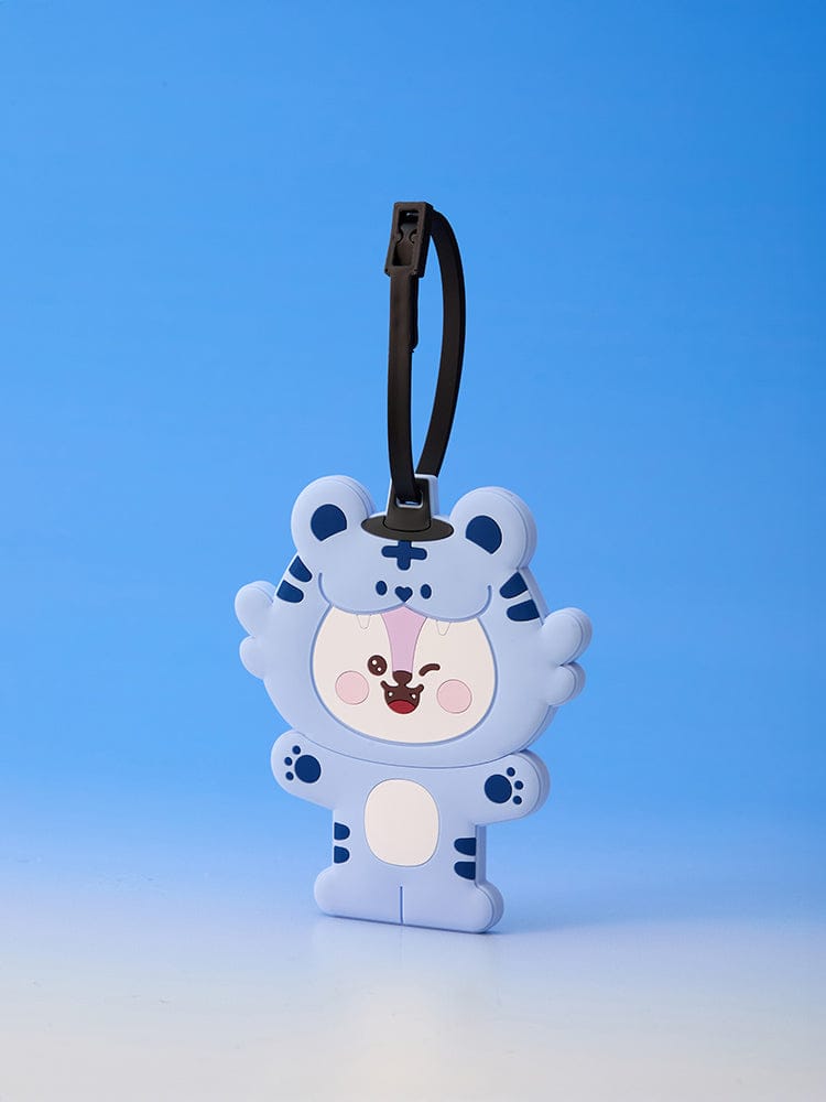 BT21 LUGGAGE TAG K-HORANG, tag de valise LINE FRIENDS, personnage K-HORANG sur fond bleu, accessoire de voyage BTS