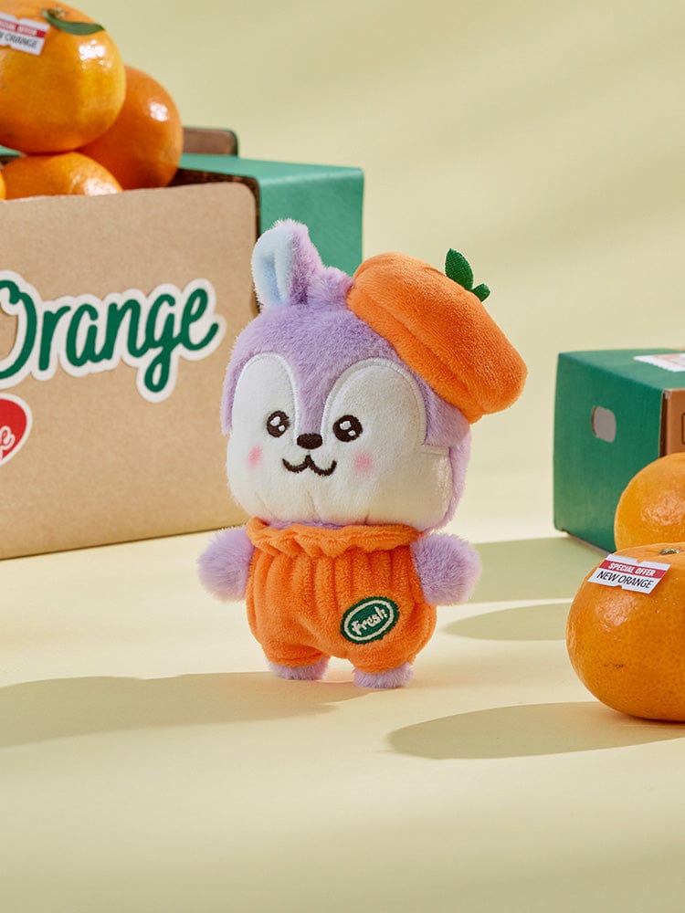 BT21 MANG BABY PLUSH ORANGE PARTY, peluche officielle LINE J-hope, poney danseur masqué violet/orange sur décor Orange.