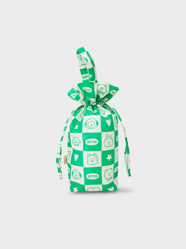 BT21 REUSABLE BOTTLE CARRIER GREEN 2023 F/W TRAVEL ACC. EDITION, sac à bouteille réutilisable vert BT21, visuel kawaii.