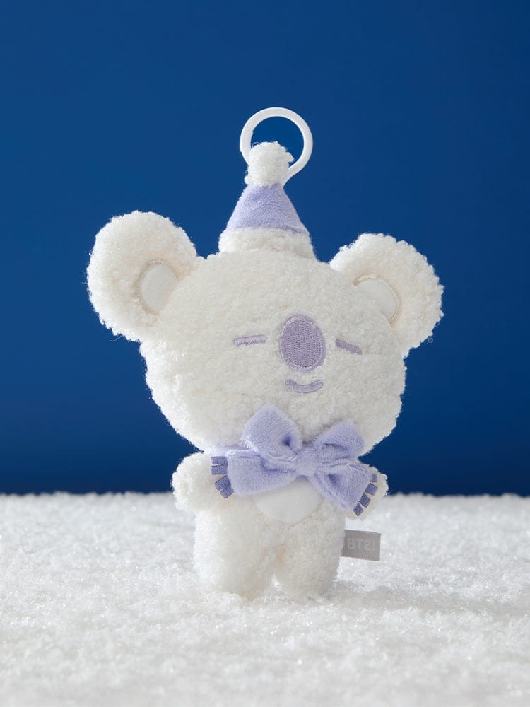 BT21 SNOWMAN PLUSH KEYRING, porte-clés LINE FRIENDS BTS : peluche bonhomme de neige blanc sur fond bleu