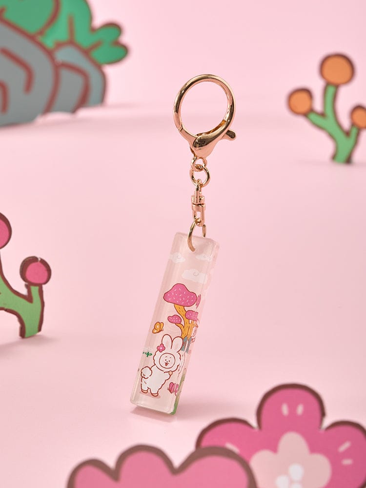 BT21 STICK ACRYLIC KEYRING K-TOKKI, porte-clés en acrylique officiel sur fond rose LINE FRIENDS BTS, design mignon.