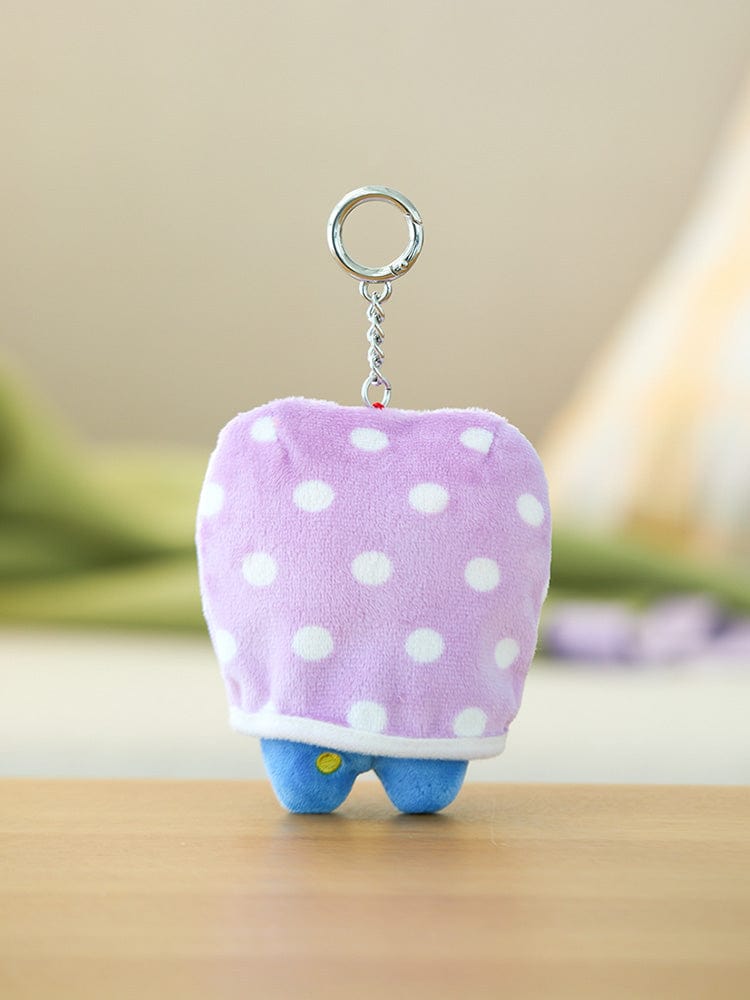 BT21 TATA DOLL KEYRING CAMPFIRE, porte-clés TATA en peluche violette à pois, fond déco doux, produit officiel LINE FRIENDS.