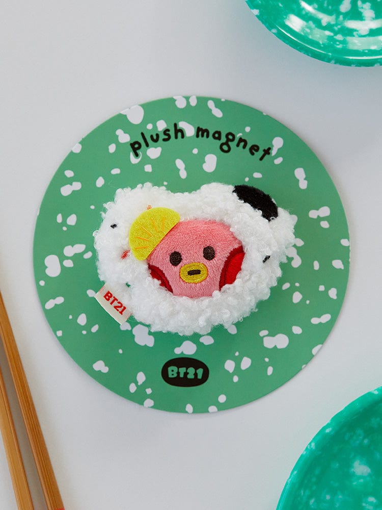 BT21 TATA minini PLUSH MAGNET BUNSIK, peluche aimantée verte avec motif BT21, sur mur blanc, style chambre.