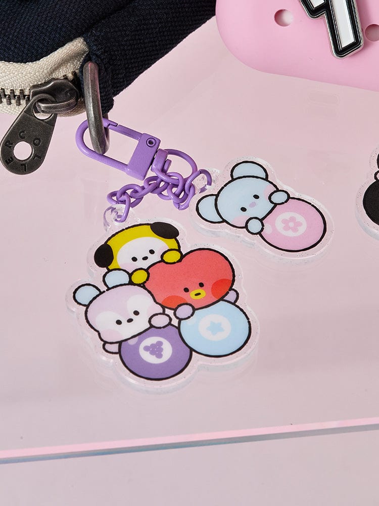 BT21 minini ACRYLIC KEYRING LUCKY GATCHA - A : porte-clés acrylique BT21/LINE FRIENDS, décor Lucky, sur fond rose
