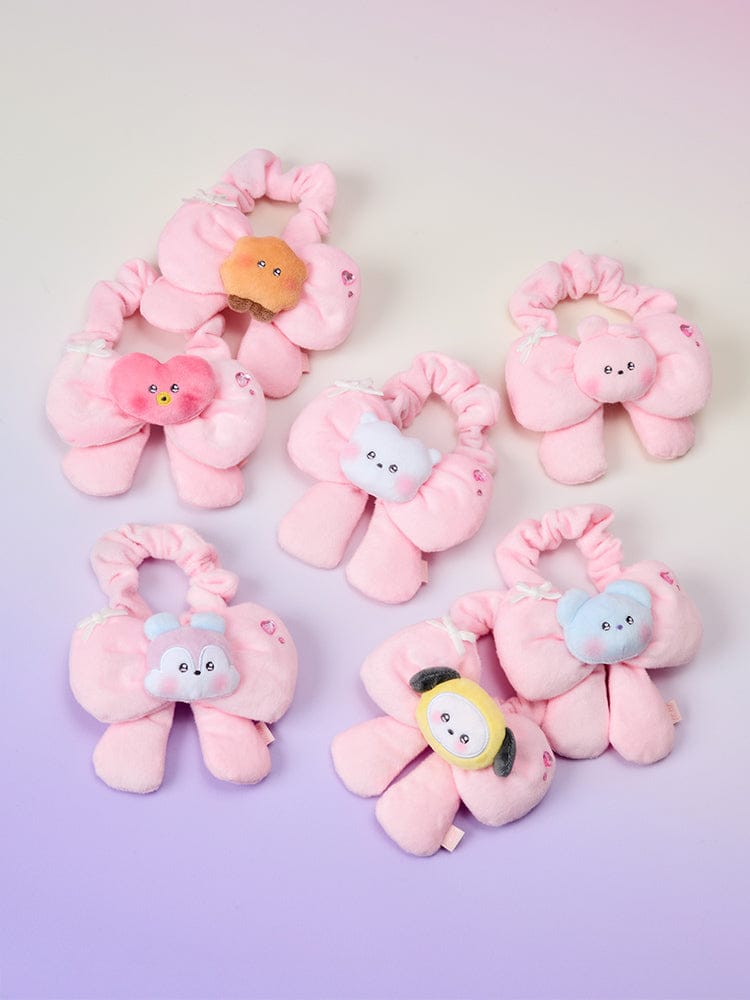 BT21 minini RIBBON PLUSH BAND RIBBONED U, peluches LINE FRIENDS BTS en forme d’U avec rubans roses sur fond clair