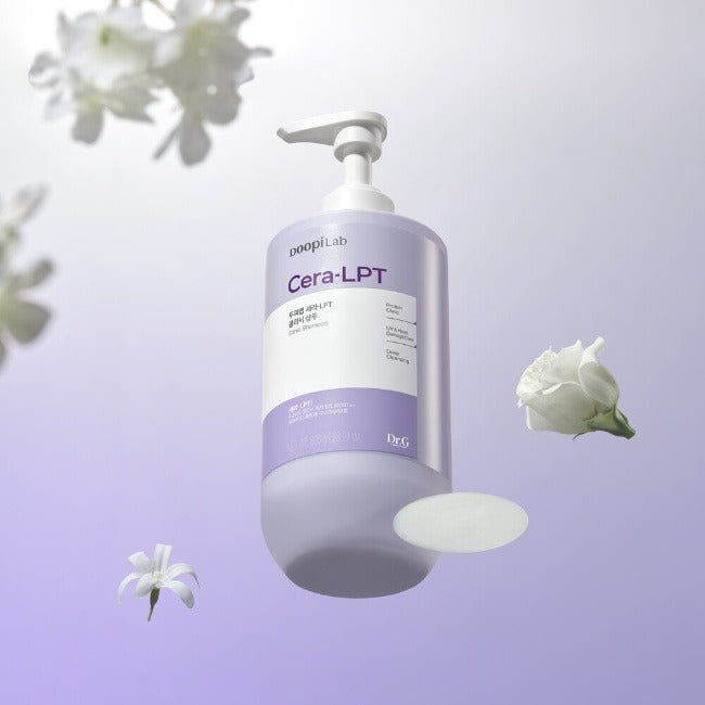Dr. G Scalp Lab Sera-LPT Clinic Treatment 730g, produit capillaire avancé pour le cuir chevelu, contenant 730g, sur fond floral.