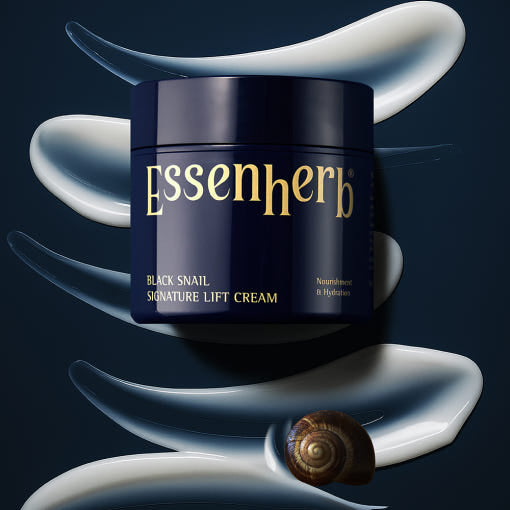 ESSENHERB Black Snail Signature Lift Cream 50ml sur fond bleu, pack noir et escargot, contexte skincare beauté.