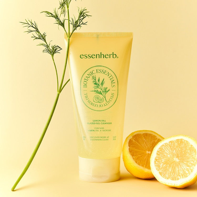 ESSENHERB Lemon Dill Glazed Gel Cleanser 150ml de marque, sur fond beige avec citron et aneth.