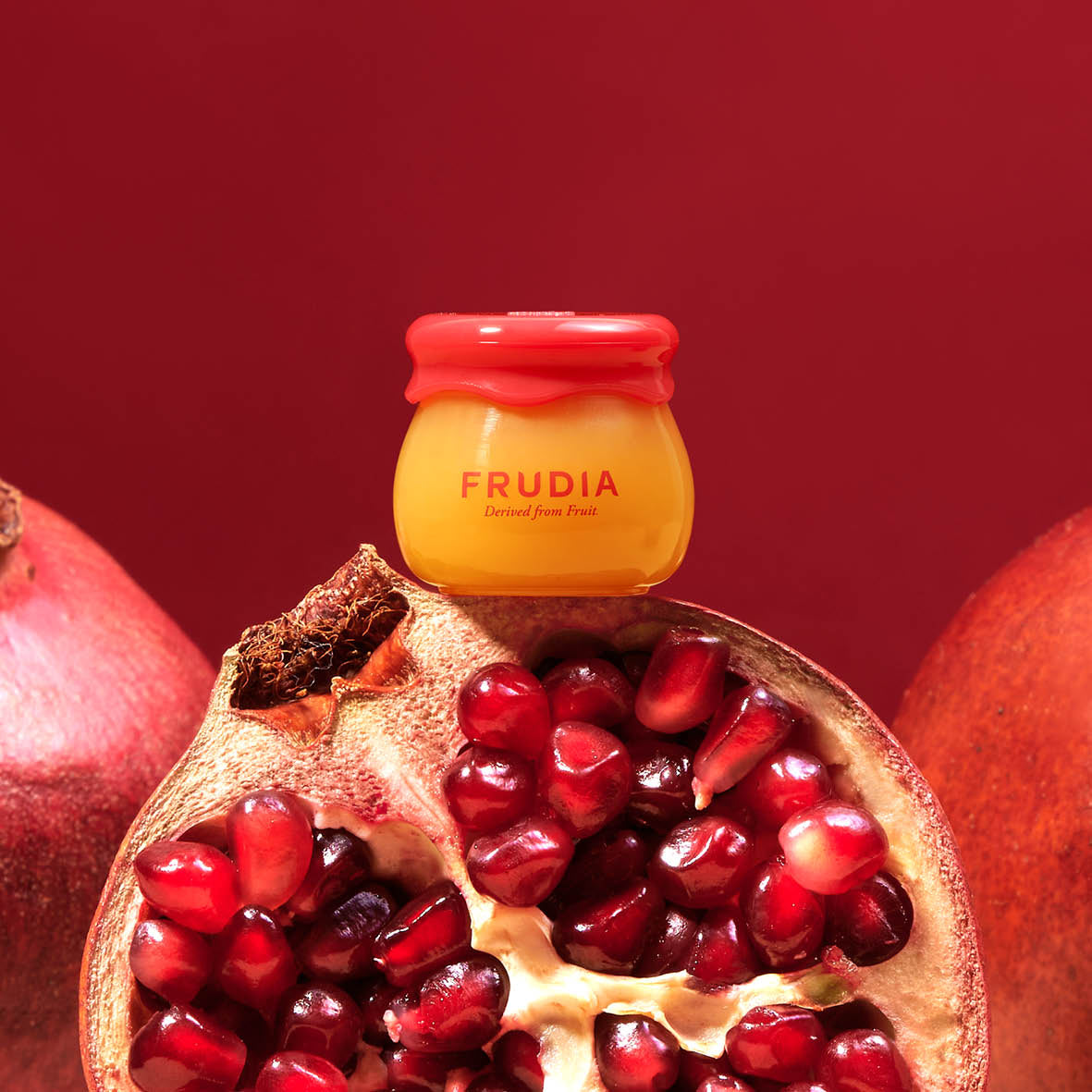 FRUDIA Pomegranate Honey 3 in 1 Lip Balm 10g disponible sur Ma petite Coree, ton Eshop 100% K-beauty en direct de Seoul