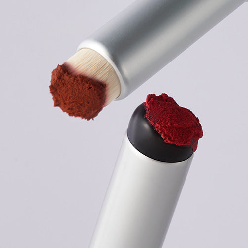 FWEE Fingerlike Lip Brush disponible sur Ma petite Coree, ton Eshop 100% K-beauty en direct de Seoul