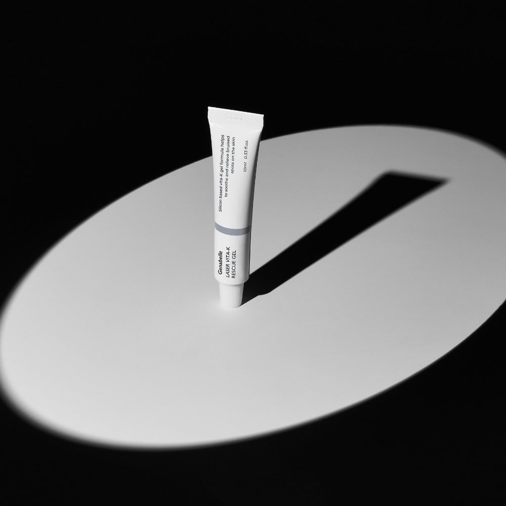 Tube de GENABELLE Laser Vita-K Rescue Gel 10ml sur fond minimaliste