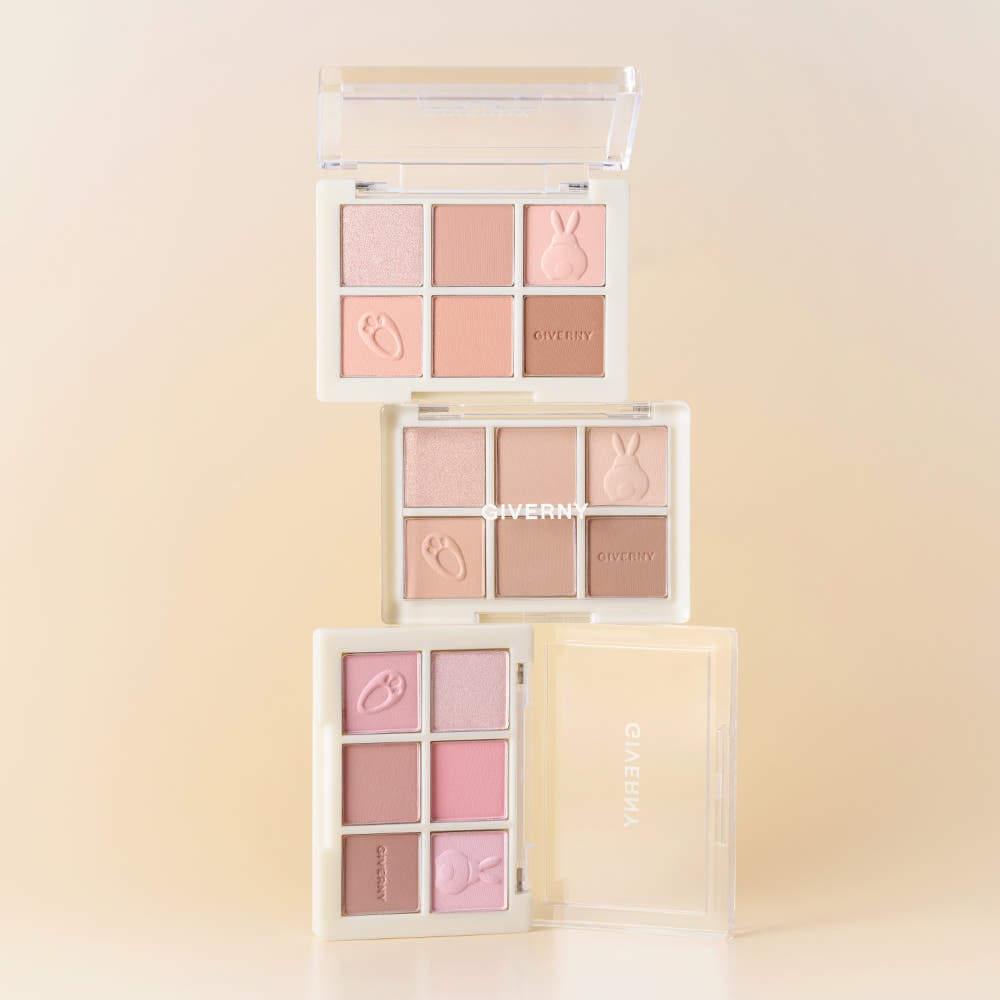 GIVERNY Soft Eye Palette 6-Color 5g (3 Colors) de GIVERNY, palette maquillage yeux 3 teintes, sur fond beige clair.
