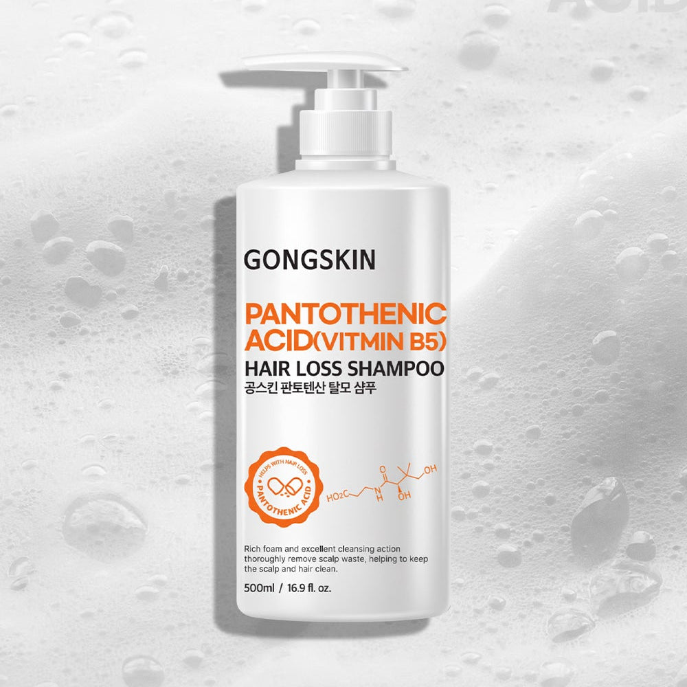 GONGSKIN Pantothenic Acid Hair Loss Shampoo 500ml, flacon blanc avec pompe sur fond éclaboussures d’eau, produit anti-chute