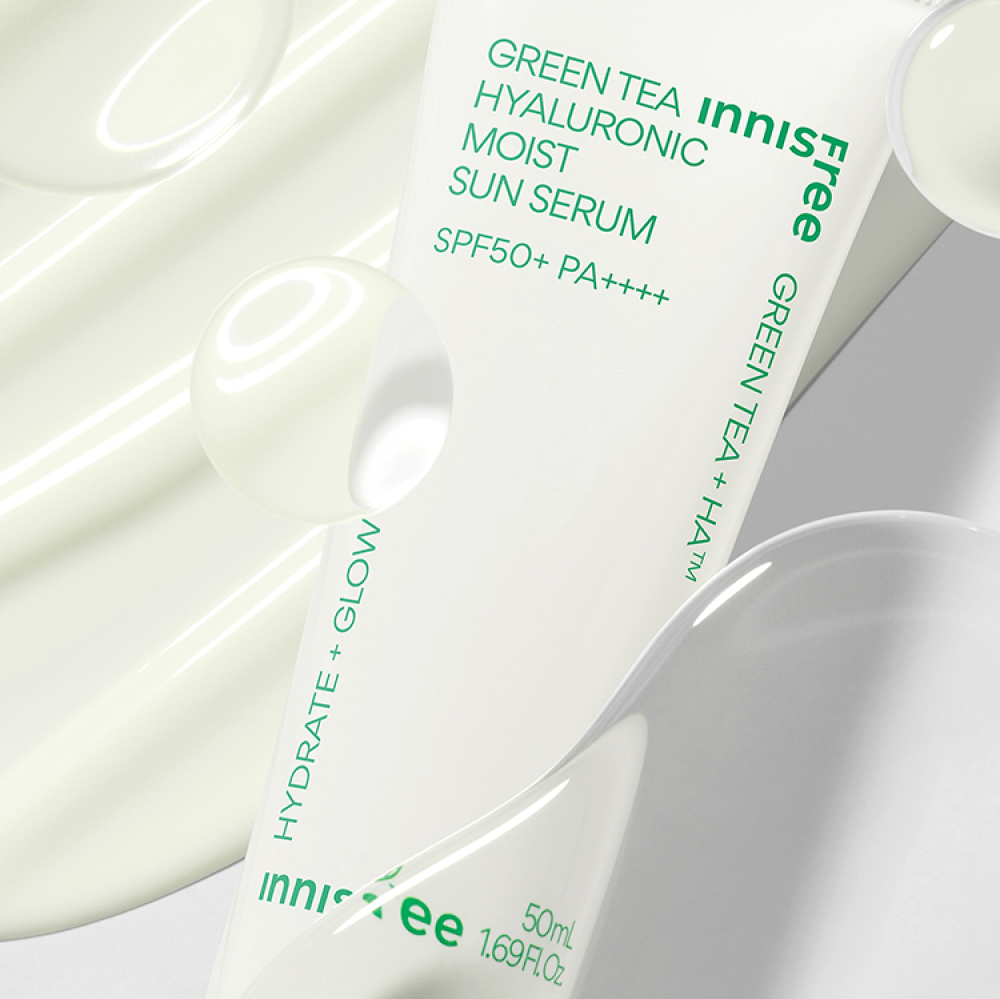 INNISFREE Green Tea Hyaluronic Moist Sun Serum SPF50 PA++++ 50ml disponible sur Ma petite Coree, ton Eshop 100% K-beauty en direct de Seoul