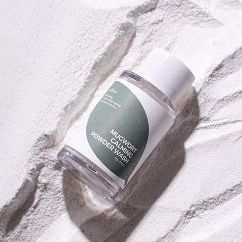 ISNTREE Mugwort Calming Powder Wash 15g disponible sur Ma petite Coree, ton Eshop 100% K-beauty en direct de Seoul