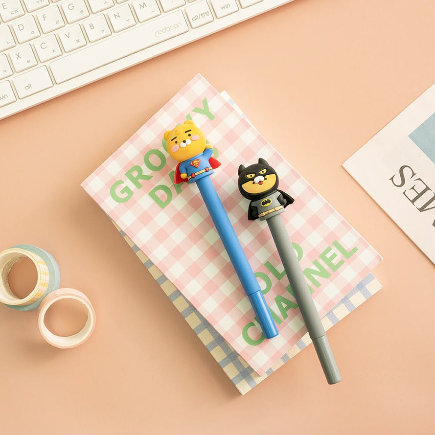 KAKAO FRIENDS KAKAOxDC Collaboration Figure Gel Pen Set disponible sur Ma petite Coree, ton Eshop 100% K-beauty en direct de Seoul