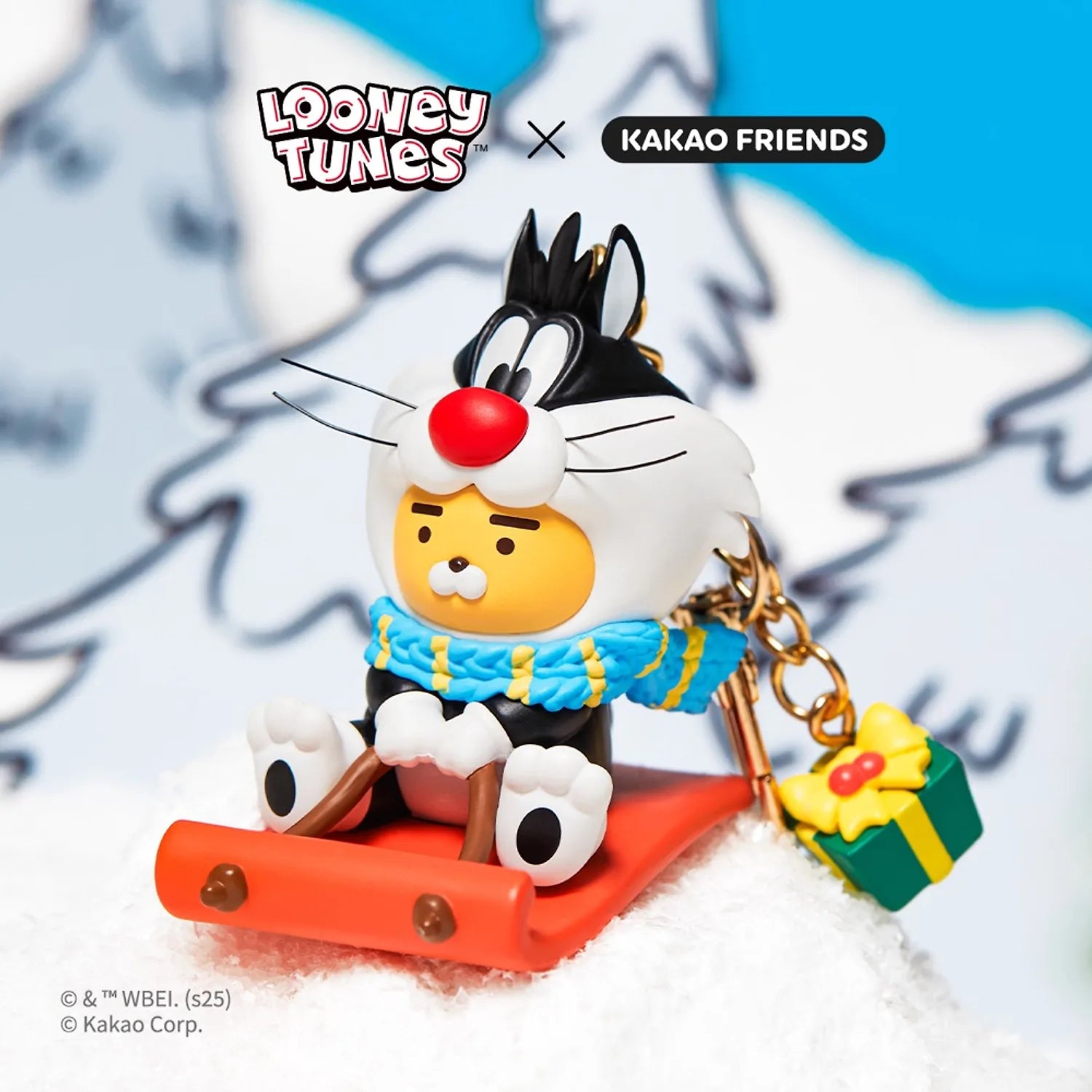 KAKAO FRIENDS Looney Tunes X Friends Sleigh Sylvester Figure Keychain Little Ryan, keychain sur traîneau enneigé