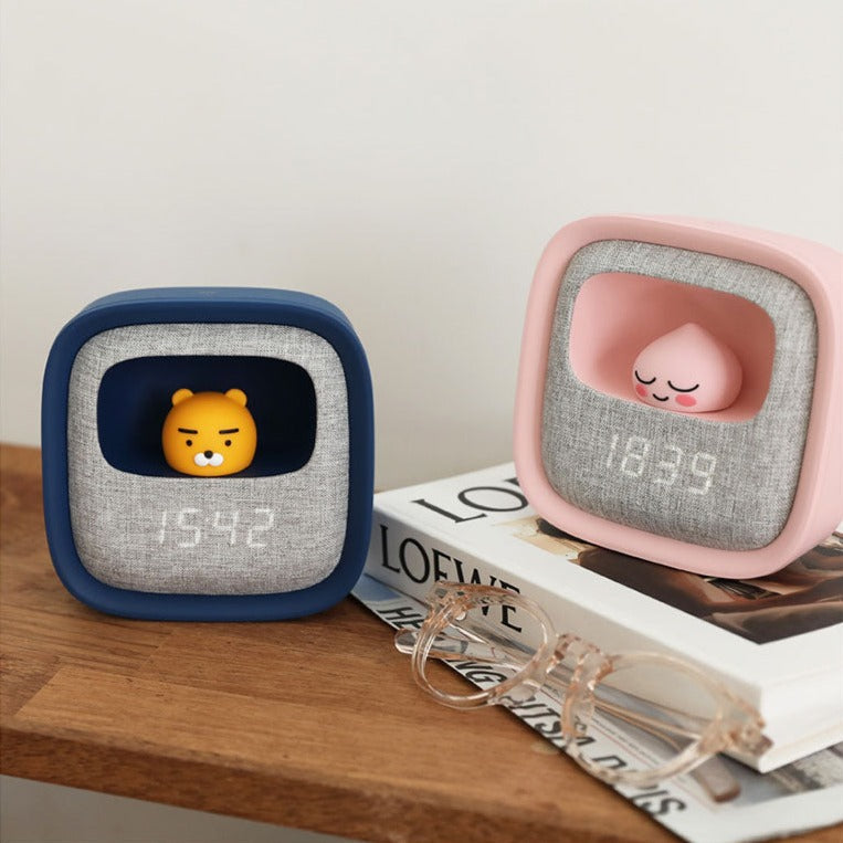 KAKAO FRIENDS Mood Light Desk Clock disponible sur Ma petite Coree, ton Eshop 100% K-beauty en direct de Seoul