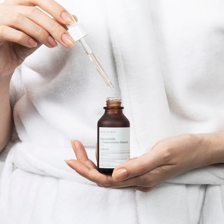 MARY & MAY Niacinamide + Chaenomeless Sinensis Serum 30ml disponible sur Ma petite Coree, ton Eshop 100% K-beauty en direct de Seoul