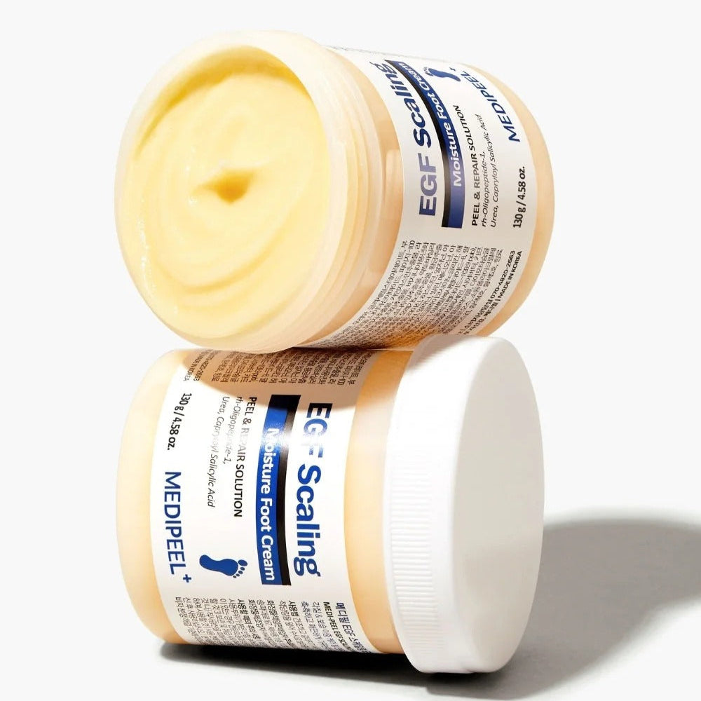 Crème pour les pieds MEDIPEEL EGF Scaling Moisture Foot Cream 130g, soin hydratant et exfoliant avec texture légère en pot.