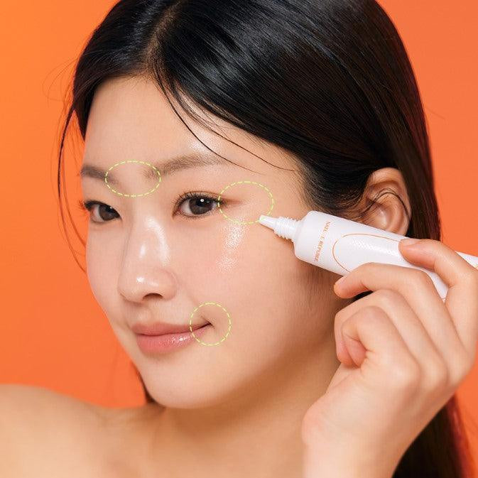 NATURE REPUBLIC Kombucha Black Tea Eye Cream 30ml disponible sur Ma petite Coree, ton Eshop 100% K-beauty en direct de Seoul